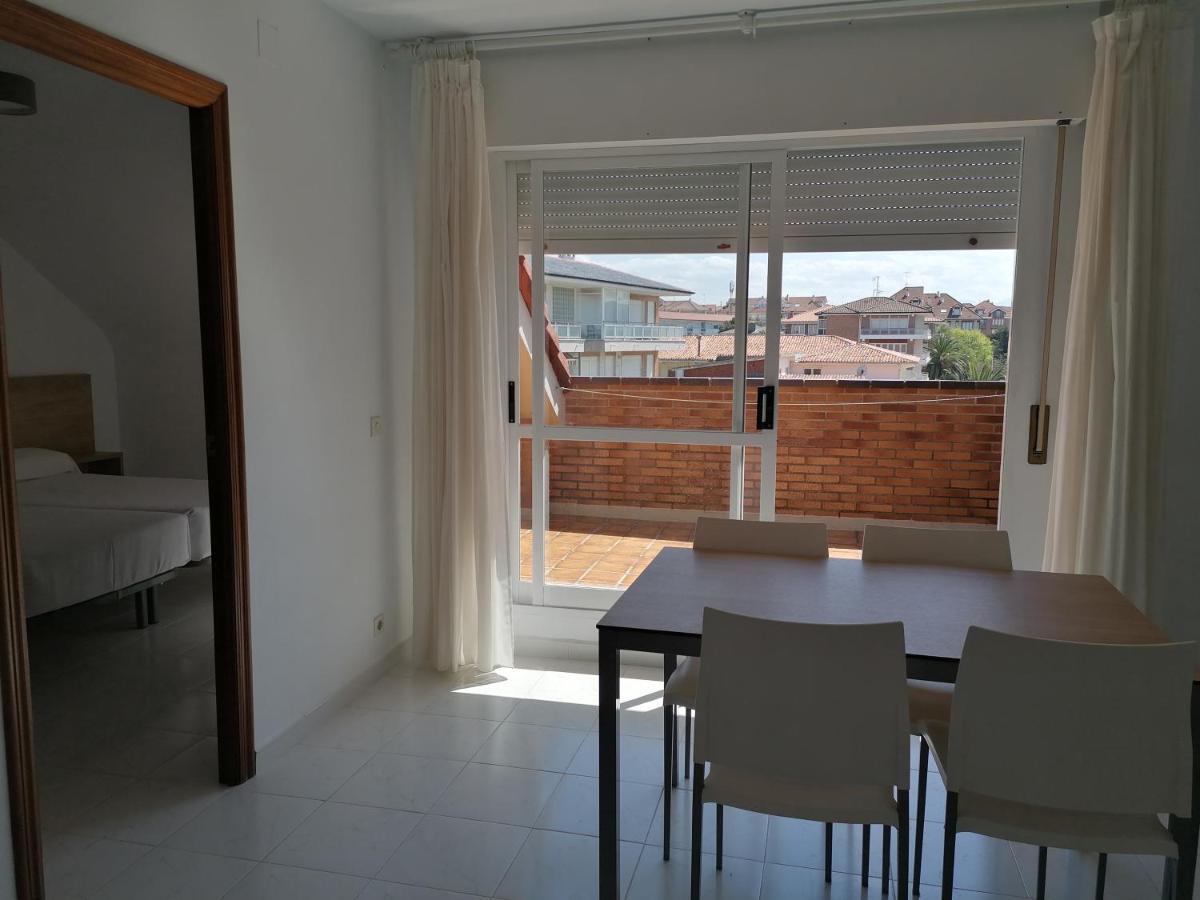 Apartamentos Regollera Noja Buitenkant foto